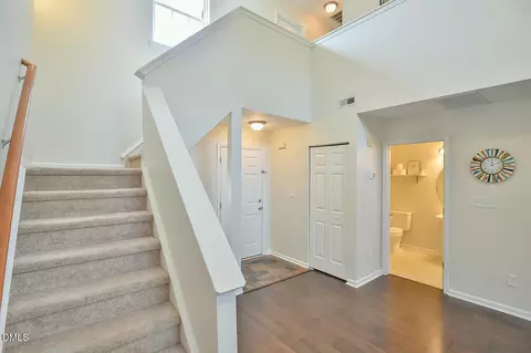 Entry Way - 427 Hanson Rd, Durham, NC 27713 photo 2 of 3