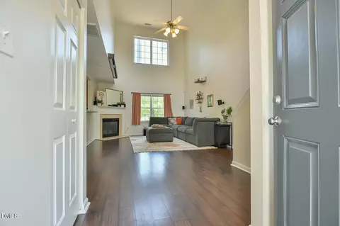 Entry Way - 427 Hanson Rd, Durham, NC 27713 photo 1 of 3