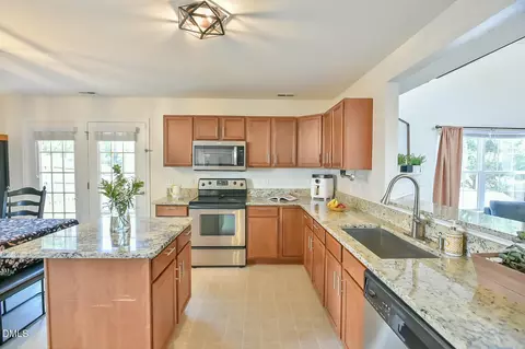 Kitchen - 427 Hanson Rd, Durham, NC 27713 photo 2 of 4