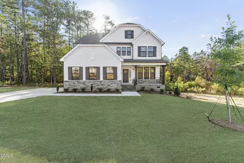 279 Dona Dr, Carthage, NC 28327