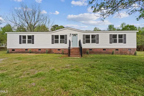 1270 Institute Rd, Kinston, NC 28504