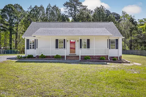 704 N Pine St, Creedmoor, NC 27522