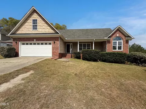 158 Ironwood Way, Raeford, NC 28376