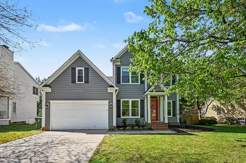 104 Whitehaven Ln, Cary, NC 27519