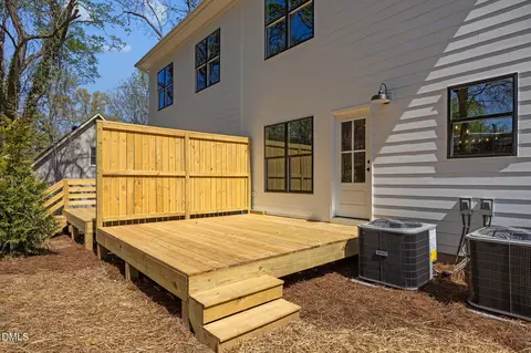 Exterior - 412408 Sparella St, Durham, NC 27703 photo 3 of 7