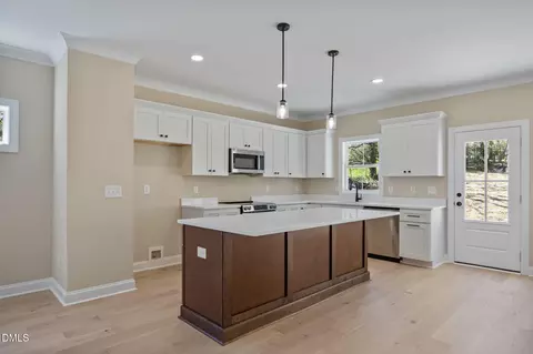 Kitchen - 412408 Sparella St, Durham, NC 27703 photo 1 of 2
