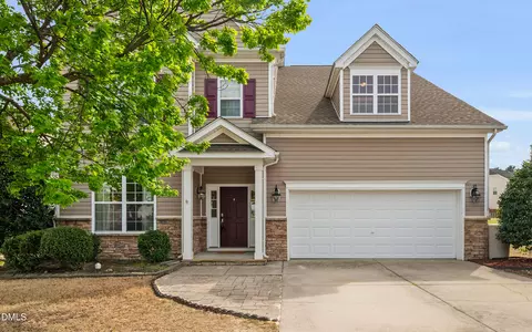 5304 Stone Station Dr, Raleigh, NC 27616