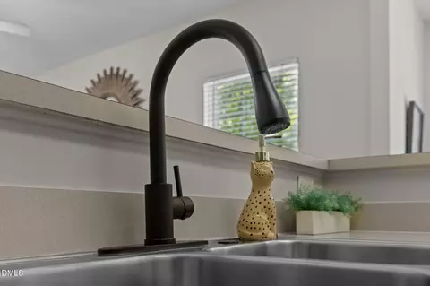Kitchen - 1003 Red Hat Ln, Durham, NC 27713 photo 5 of 5