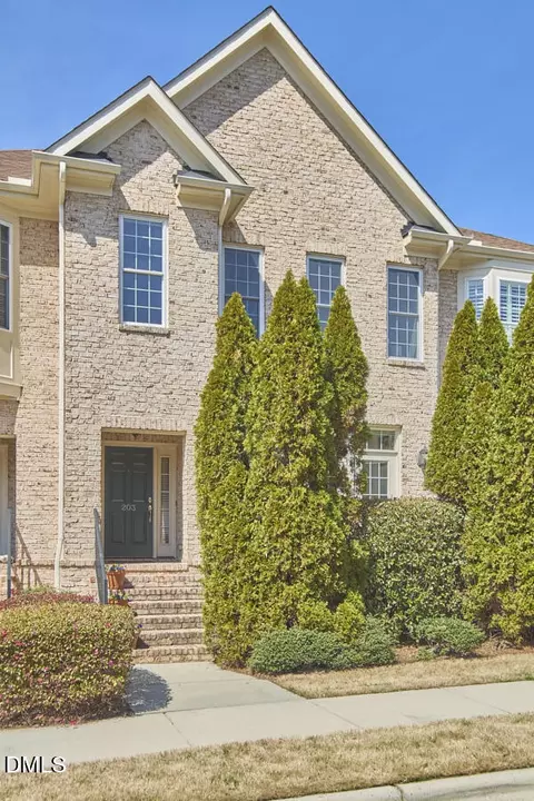 203 Valleyshire Rd, Durham, NC 27707 photo 3