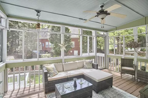 Exterior - 1216 E Pointe Dr, Durham, NC 27712 photo 12 of 20