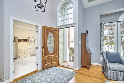 Entry Way - 1216 E Pointe Dr, Durham, NC 27712 photo 3 of 9