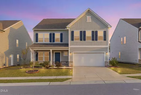 1408 Addison Lake St, Fuquay Varina, NC 27526