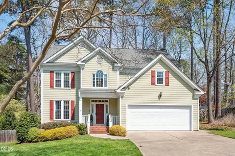 222 Custer Trl, Cary, NC 27513