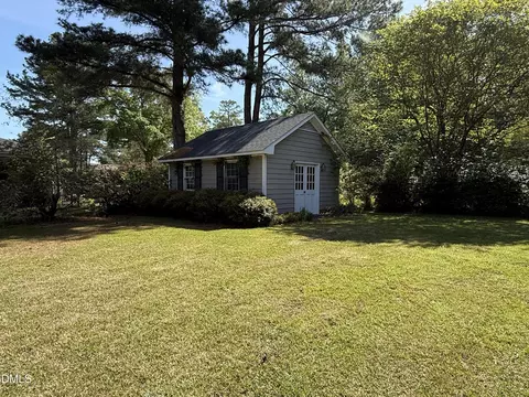 Exterior - 907 Chestnut Dr, Smithfield, NC 27577 photo 10 of 10