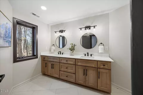 Bath - 6128 Riverside Dr, Wake Forest, NC 27587 photo 2 of 10