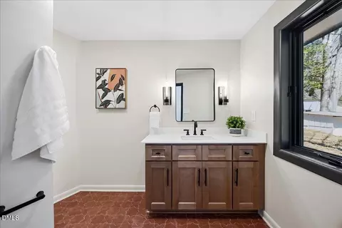 Bath - 6128 Riverside Dr, Wake Forest, NC 27587 photo 6 of 10