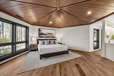 Bedroom - 6128 Riverside Dr, Wake Forest, NC 27587 photo 6 of 9