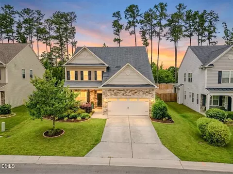 2511 Kestrel Heights Ct, Durham, NC 27703