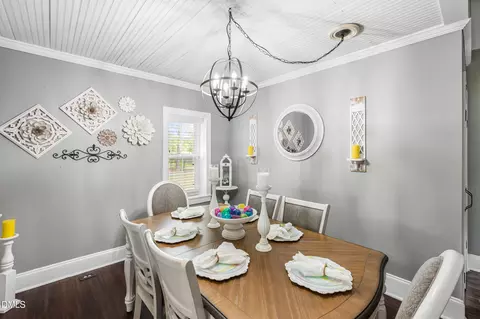 Dining - 2733 Johnny Baker Rd, Willow Spring, NC 27592 photo 3 of 5