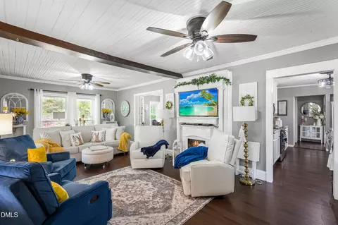 Living - 2733 Johnny Baker Rd, Willow Spring, NC 27592 photo 2 of 2