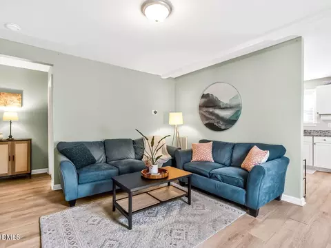 418 N Allen Rd, Wake Forest, NC 27587