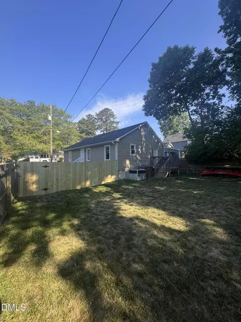418 N Allen Rd, Wake Forest, NC 27587