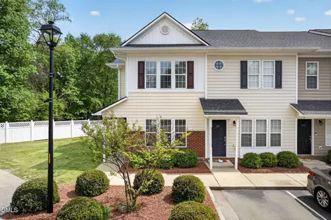 705 Glen Rd #106, Garner, NC 27529