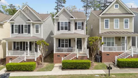 5007 Sunny Creek Ln, Apex, NC 27502