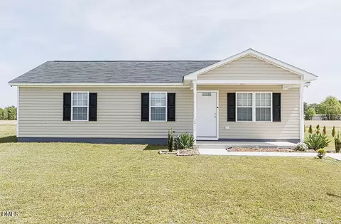 2411 Heath Ln, Tarboro, NC 27886