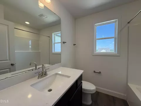 140 Longfield Ct, Dunn, NC 28334 photo 15