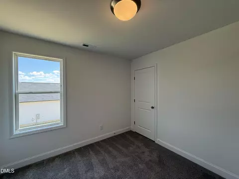 140 Longfield Ct, Dunn, NC 28334 photo 14