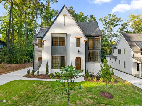 Exterior - 6 Chantilly Pl, Durham, NC 27707 photo 2 of 11