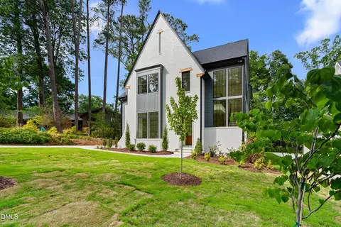 Exterior - 6 Chantilly Pl, Durham, NC 27707 photo 7 of 11