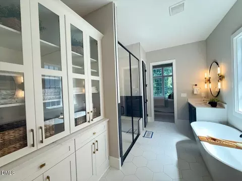 Bath - 3032 Lewis Farm Rd, Raleigh, NC 27607 photo 3 of 7