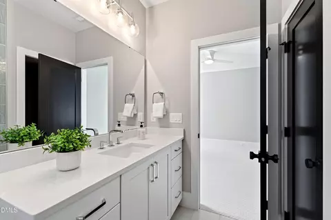 Bath - 3032 Lewis Farm Rd, Raleigh, NC 27607 photo 6 of 9