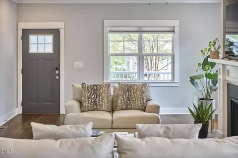 Entry Way - 1107 Spruce St, Durham, NC 27701 photo 5 of 7