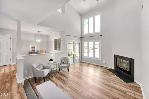 4225 Pin Oak Dr, Durham, NC 27707