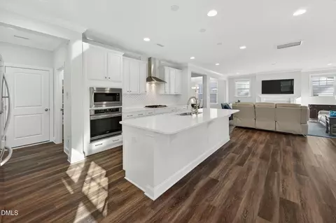 400 White Iris Loop, Cary, NC 27519 photo 15