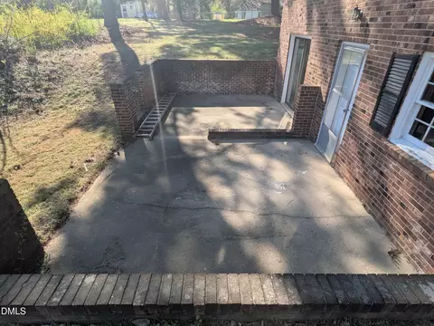 Exterior - 724 Brewer Cir, Wake Forest, NC 27587 photo 6 of 12
