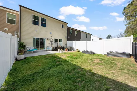 Exterior - 3410 Dropseed Dr, Apex, NC 27502 photo 7 of 8
