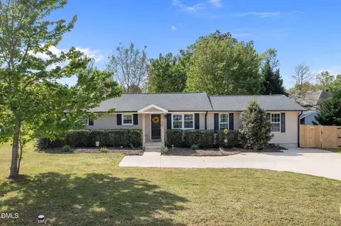 1066 S Third St, Mebane, NC 27302