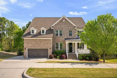 1057 Queensdale Dr, Cary, NC 27519