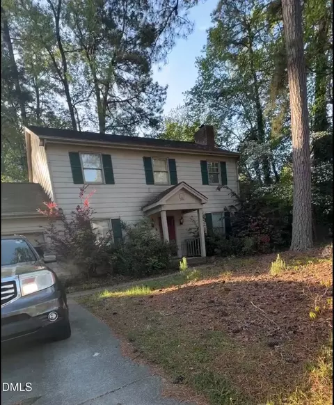 1002 Apache Ln, Apex, NC 27502