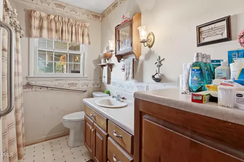 Bath - 384 Lynch Rd, Selma, NC 27576 photo 1 of 1