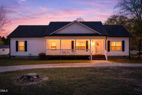2795 Johnny Baker Rd, Willow Spring, NC 27592