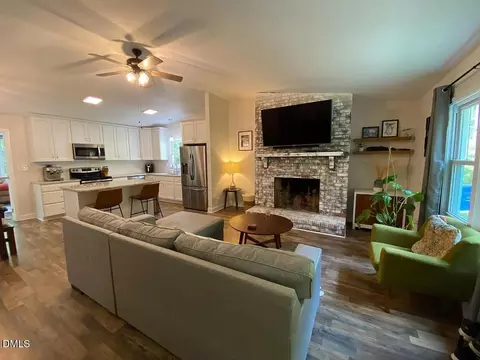 7501 Post Oak Rd, Raleigh, NC 27615