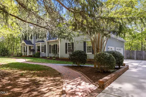 8728 Drew Ln, Chapel Hill, NC 27516