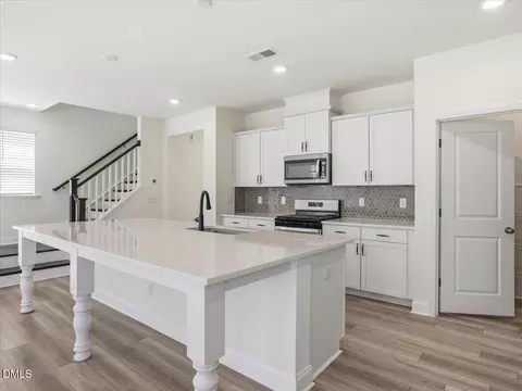 Kitchen - 2004 Cross Bones Blvd, Durham, NC 27703 photo 6 of 7