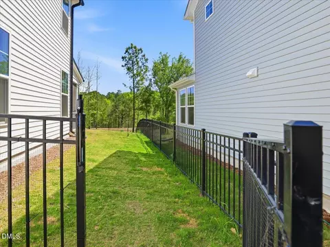 Exterior - 2004 Cross Bones Blvd, Durham, NC 27703 photo 8 of 13
