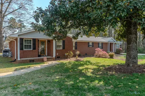 2012 S Mebane St #102, Burlington, NC 27215